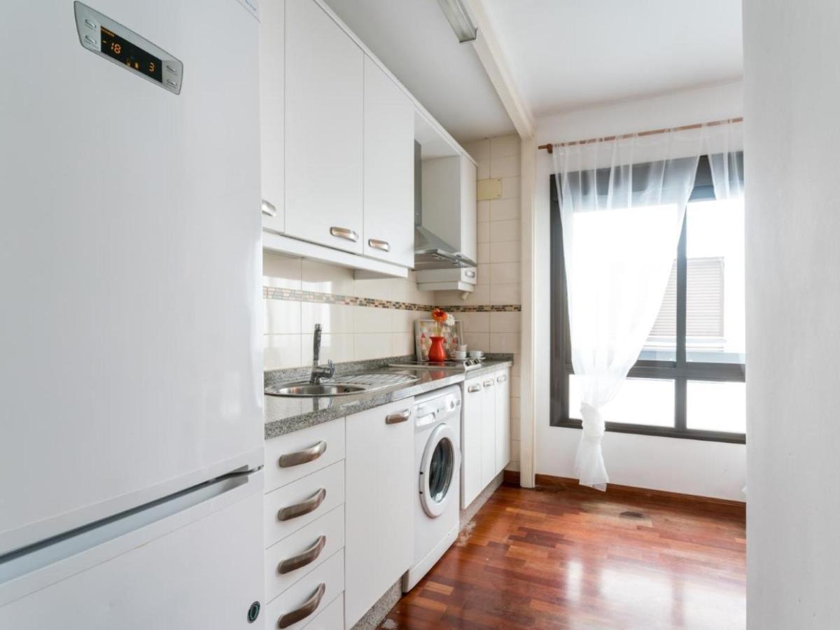 Apartament Holi-Rent Santa Marina Sewilla Zewnętrze zdjęcie